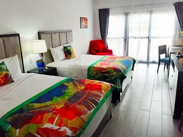 Survivor Samoa Beach Resort Falelatai 외부 사진