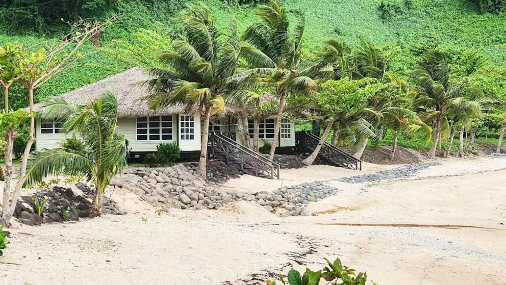 Survivor Samoa Beach Resort Falelatai 외부 사진